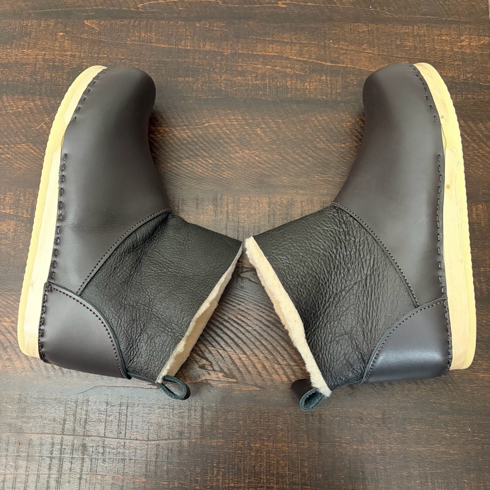 No. 6 Low Shearling Clog Boot Java Dark Brown - image 11